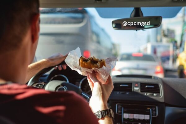 Six Tips to Avoid Distracted Driving